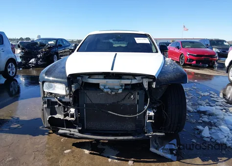 2013 Rolls-Royce Ghost z USA, uszkodzony, nr VIN SCA664L57DUX65932